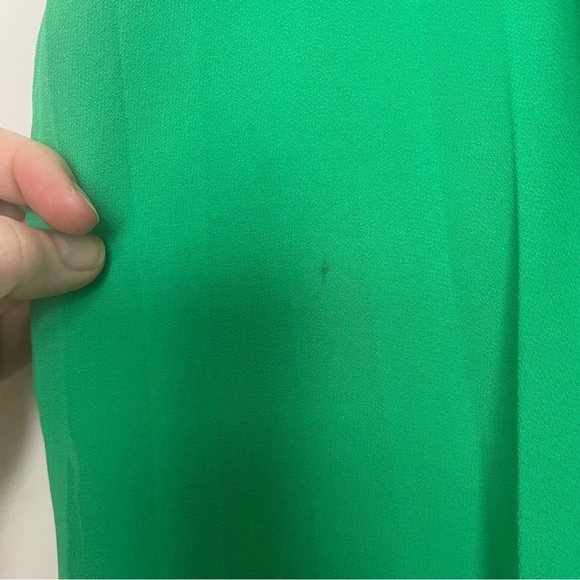 THML Halter Pleated Top Green NWT Size Small - Picture 3 of 10